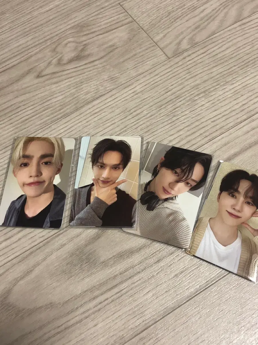 디노 TTT wait | 브랜드 중고거래 플랫폼, 번개장터